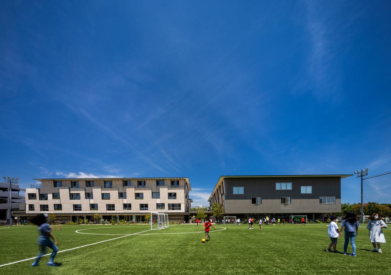 BIM建筑|横滨国际学校，内外均木质饰面 / 大成建设 + 隈研吾建筑都市设计事务所