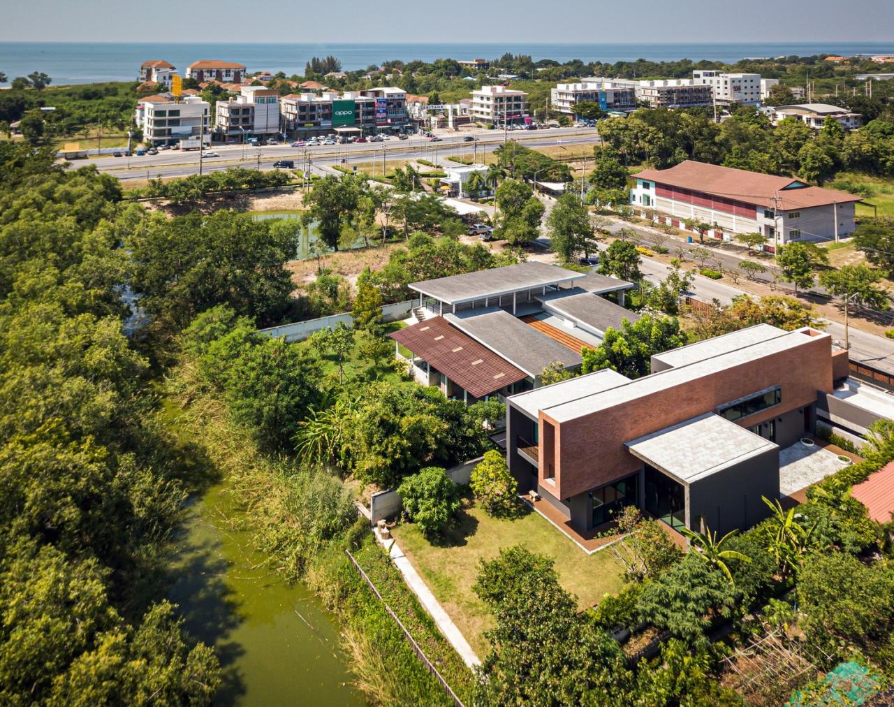 BIM建筑|管道住宅 / Volume Matrix Studio