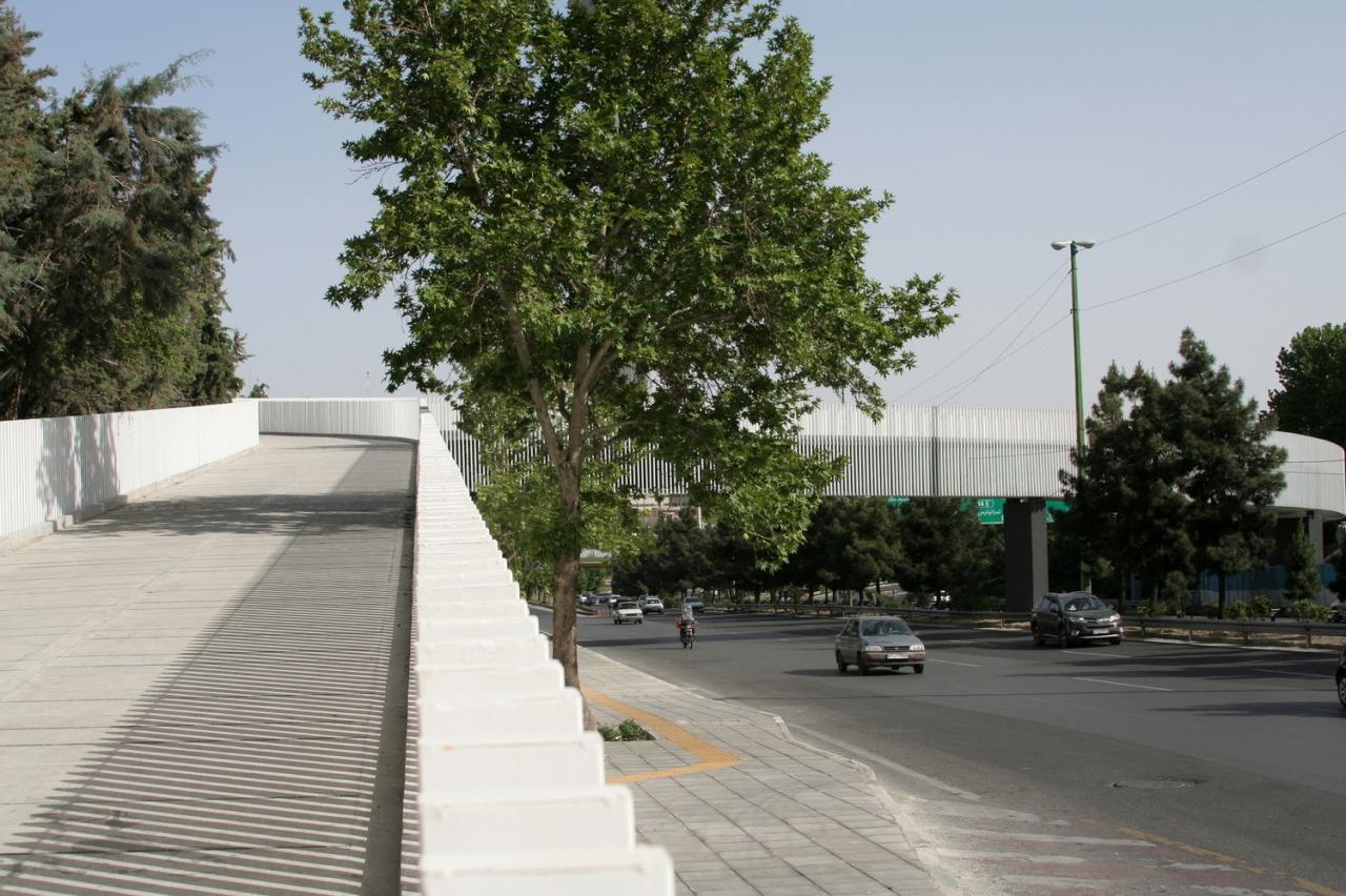 BIM建筑|Tandorosti ‘U型’ 桥 / Katoum Architecture Studio