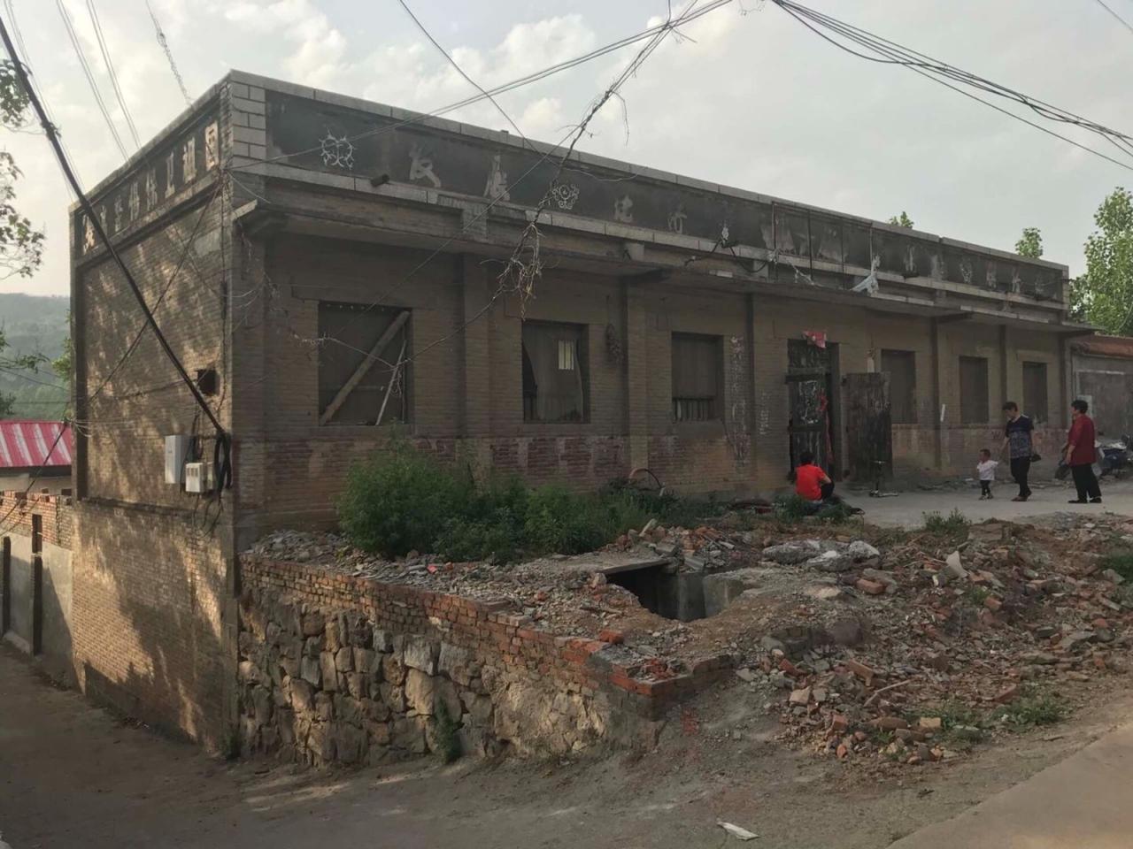 BIM建筑|大南坡大队部改造 / 场域建筑