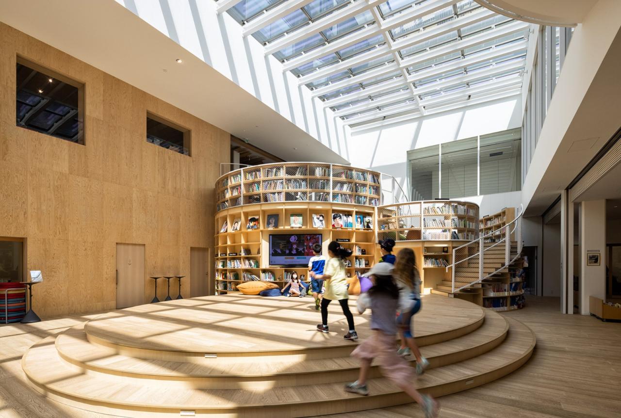 BIM建筑|横滨国际学校，内外均木质饰面 / 大成建设 + 隈研吾建筑都市设计事务所