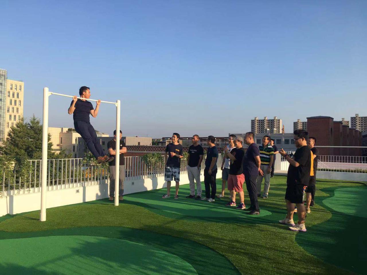 BIM建筑|钛媒体“折叠公园”，北京团河派出所旧址改造 / 靠近设计