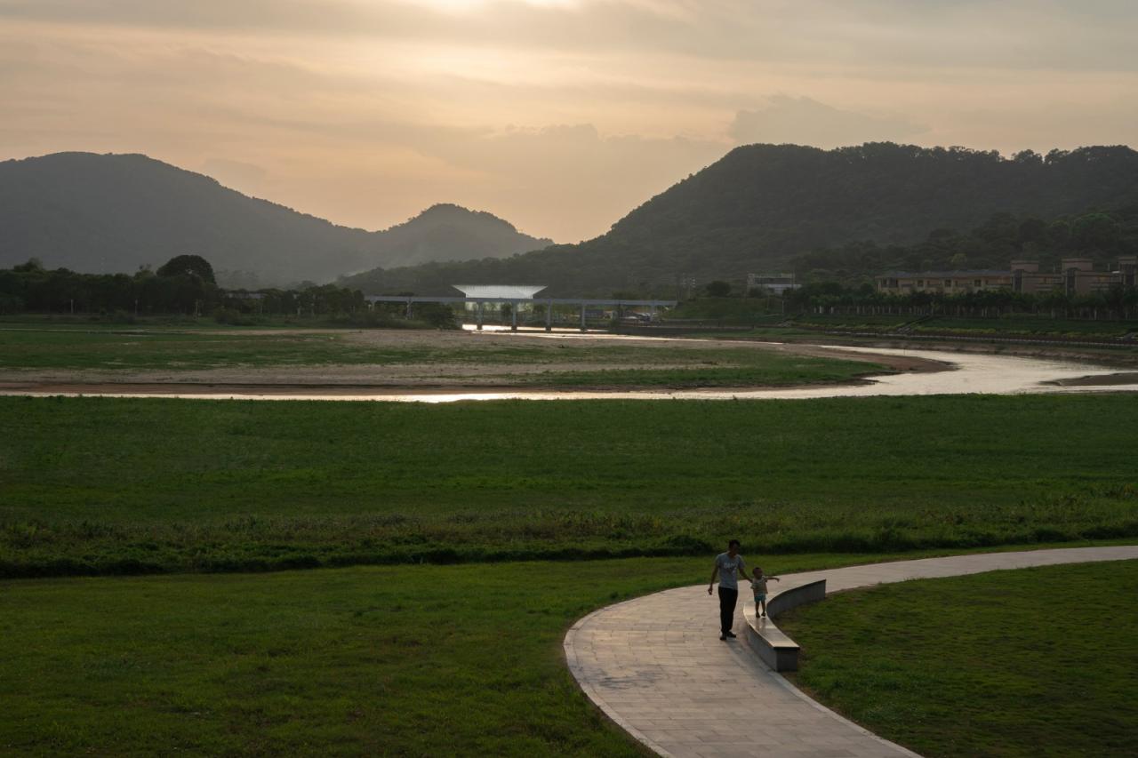 BIM建筑|艾米未来农业文旅小镇 / 加减智库设计事务所