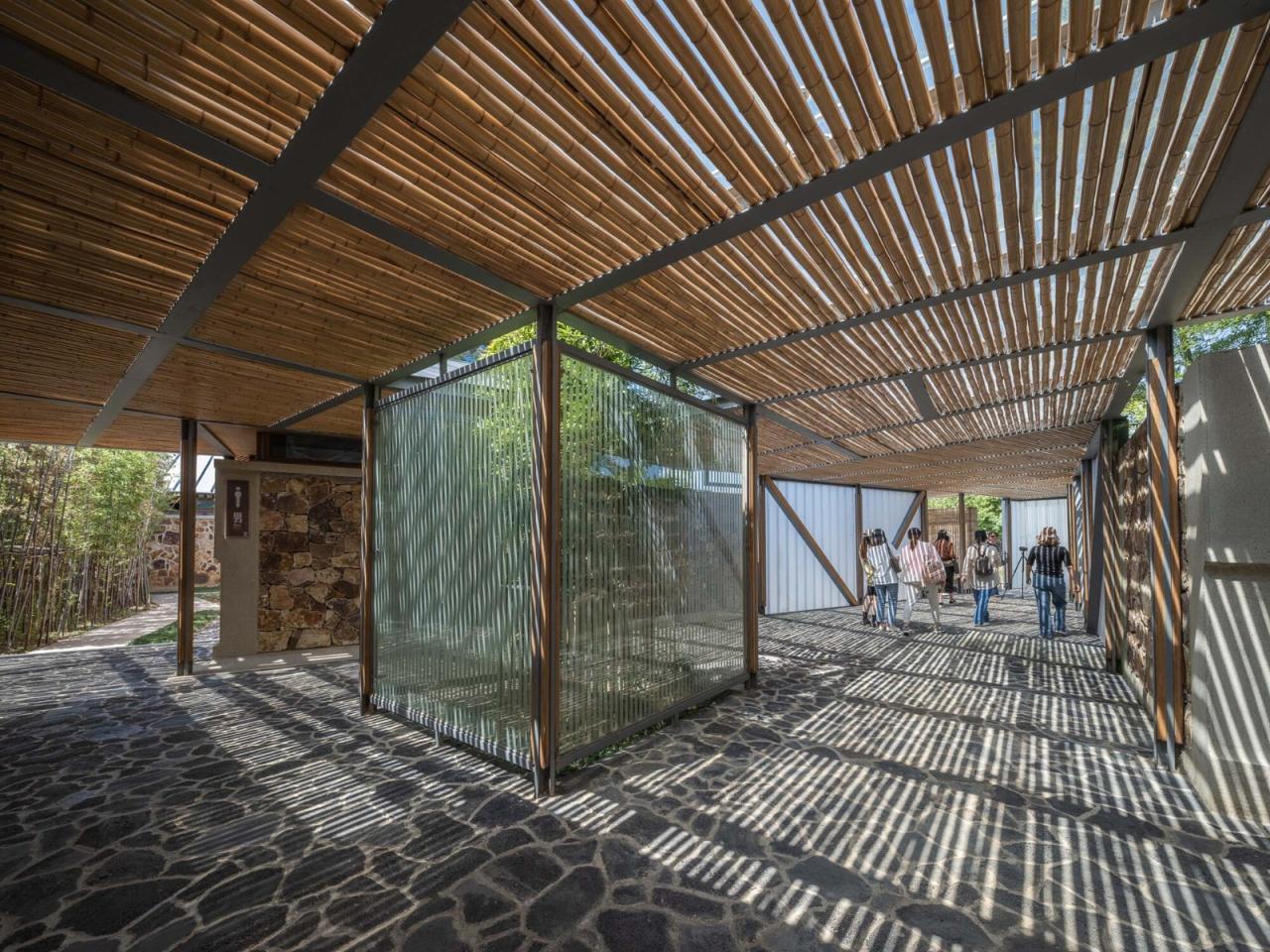 BIM建筑|南京汤山猿人洞游客驿站 / 东南大学建筑设计研究院建筑技术与艺术(ATA)工作室