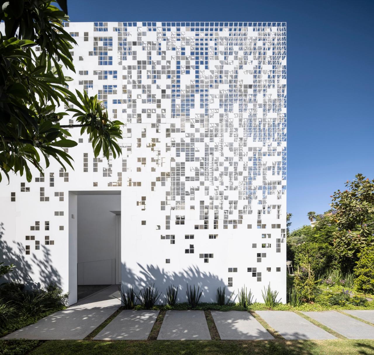 BIM建筑|一堵“逐渐消失”的墙，溶解像素屋 / Anderman Architects