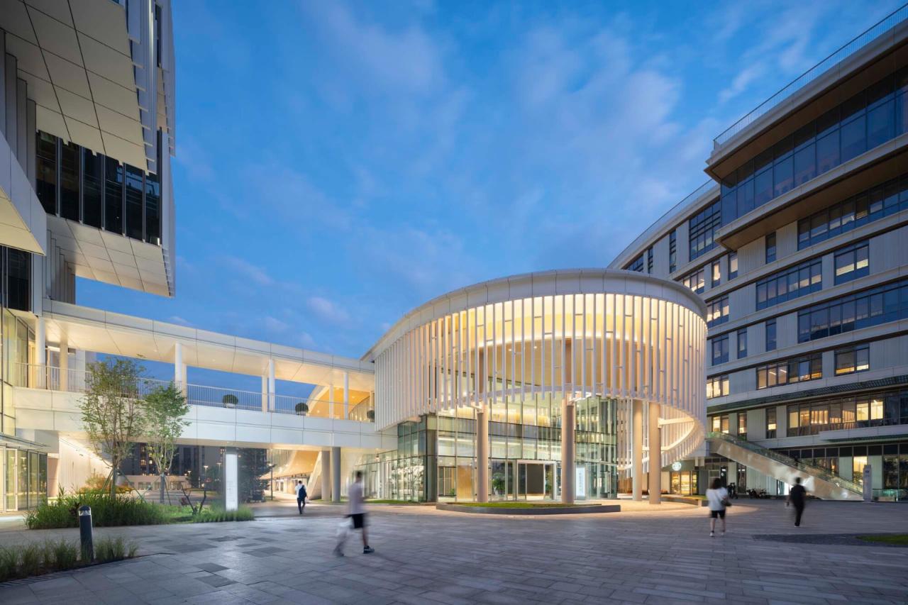 BIM建筑|香港科技大学(广州)校区 / KPF