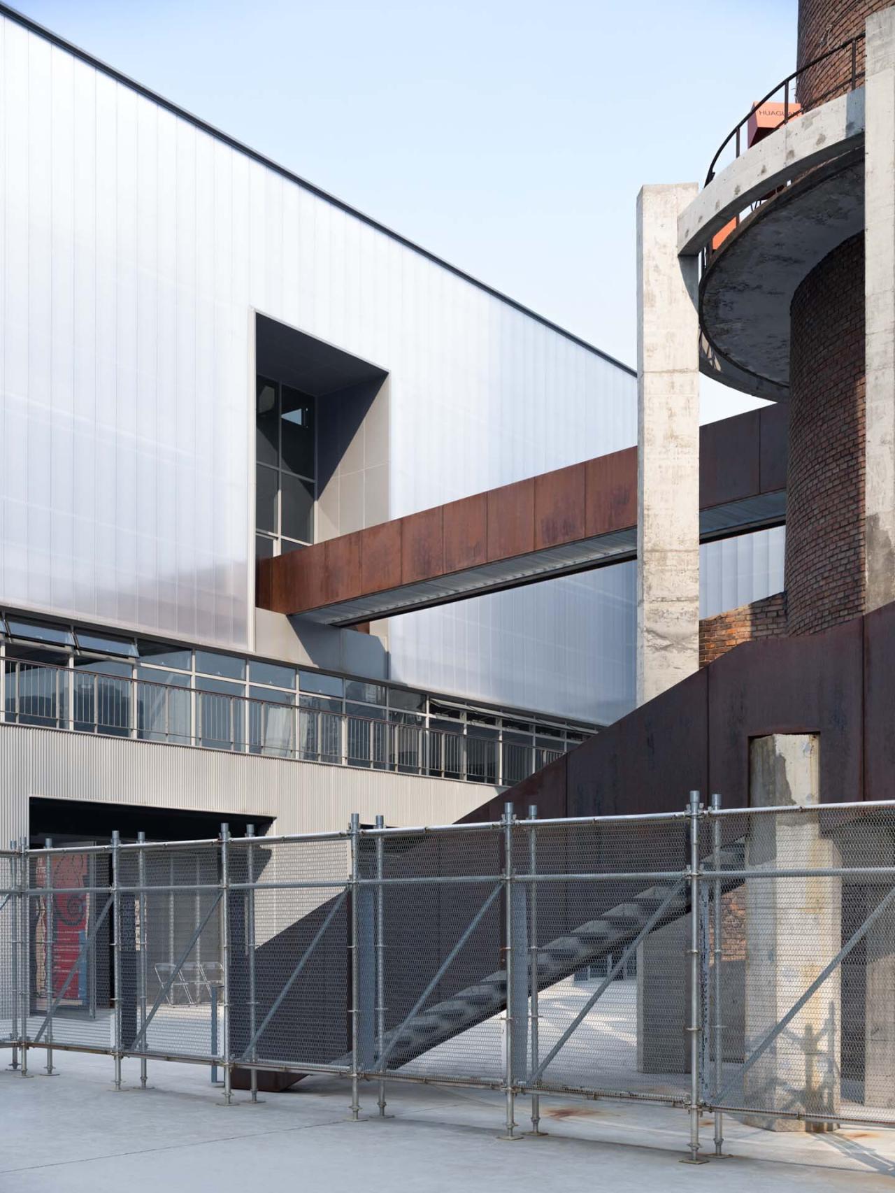 BIM建筑|山灰艺术社区，西安石油大学生活区锅炉房改造 / 日常建造