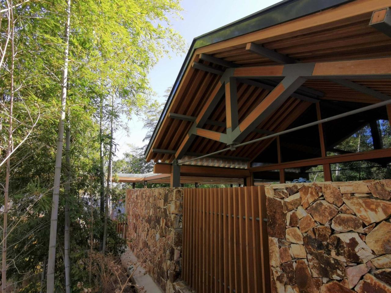 BIM建筑|南京汤山猿人洞游客驿站 / 东南大学建筑设计研究院建筑技术与艺术(ATA)工作室