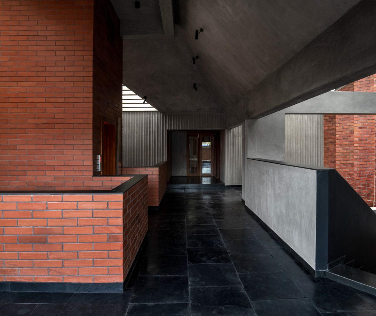 BIM建筑|红砖小筑 / The Purple Ink Studio