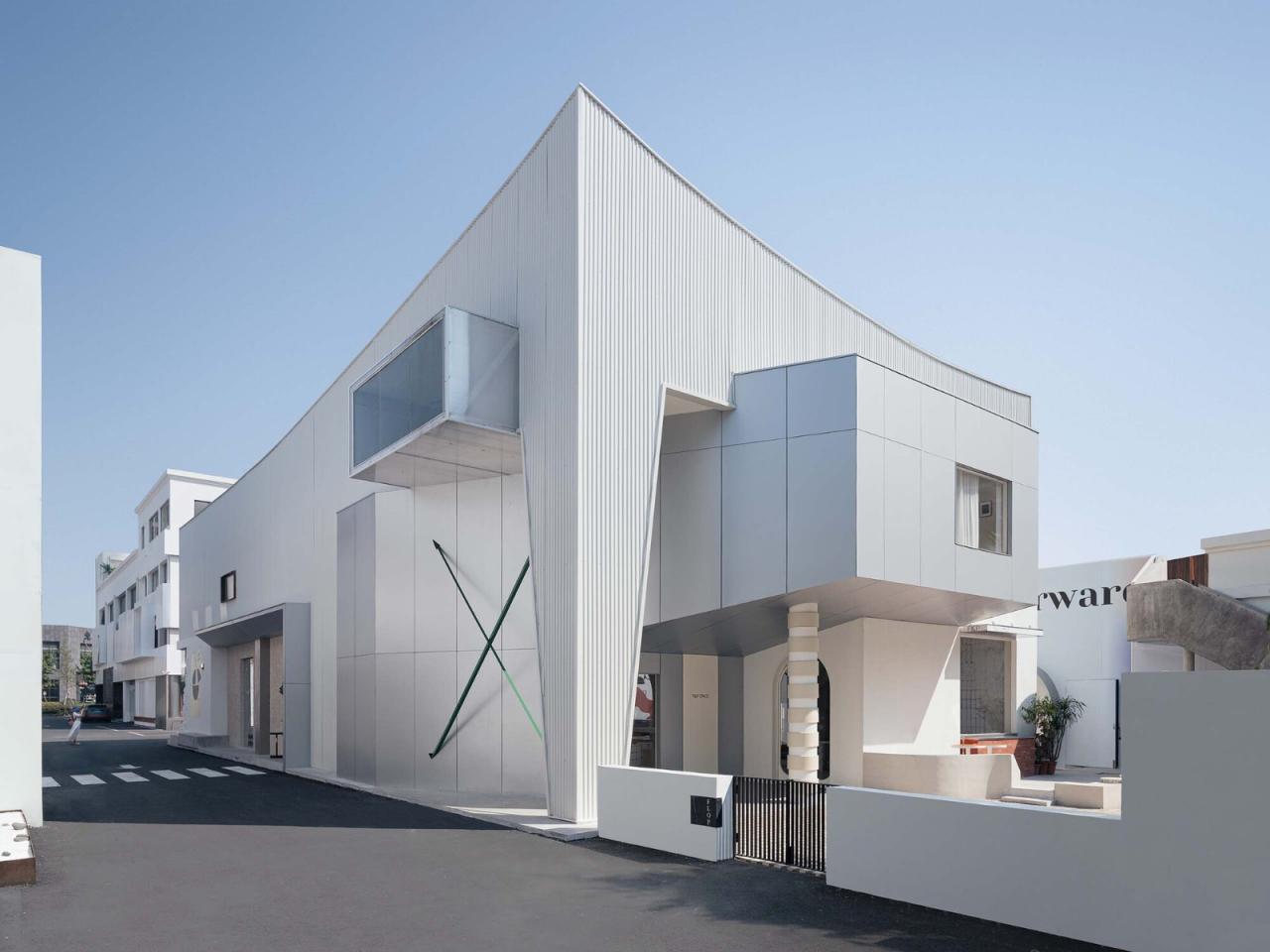 BIM建筑|Flop艺术空间 / 房子和诗建筑事务所