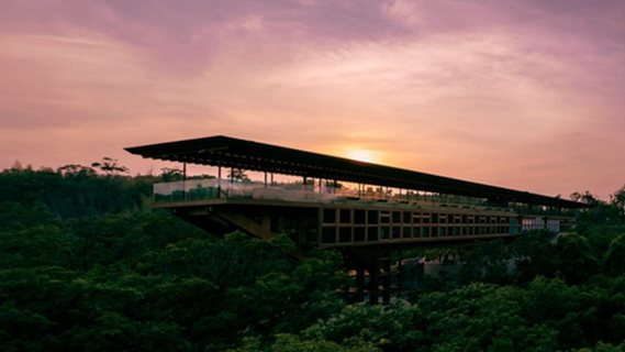 BIM建筑|坂茂在日本海岛设计木制冥想平台