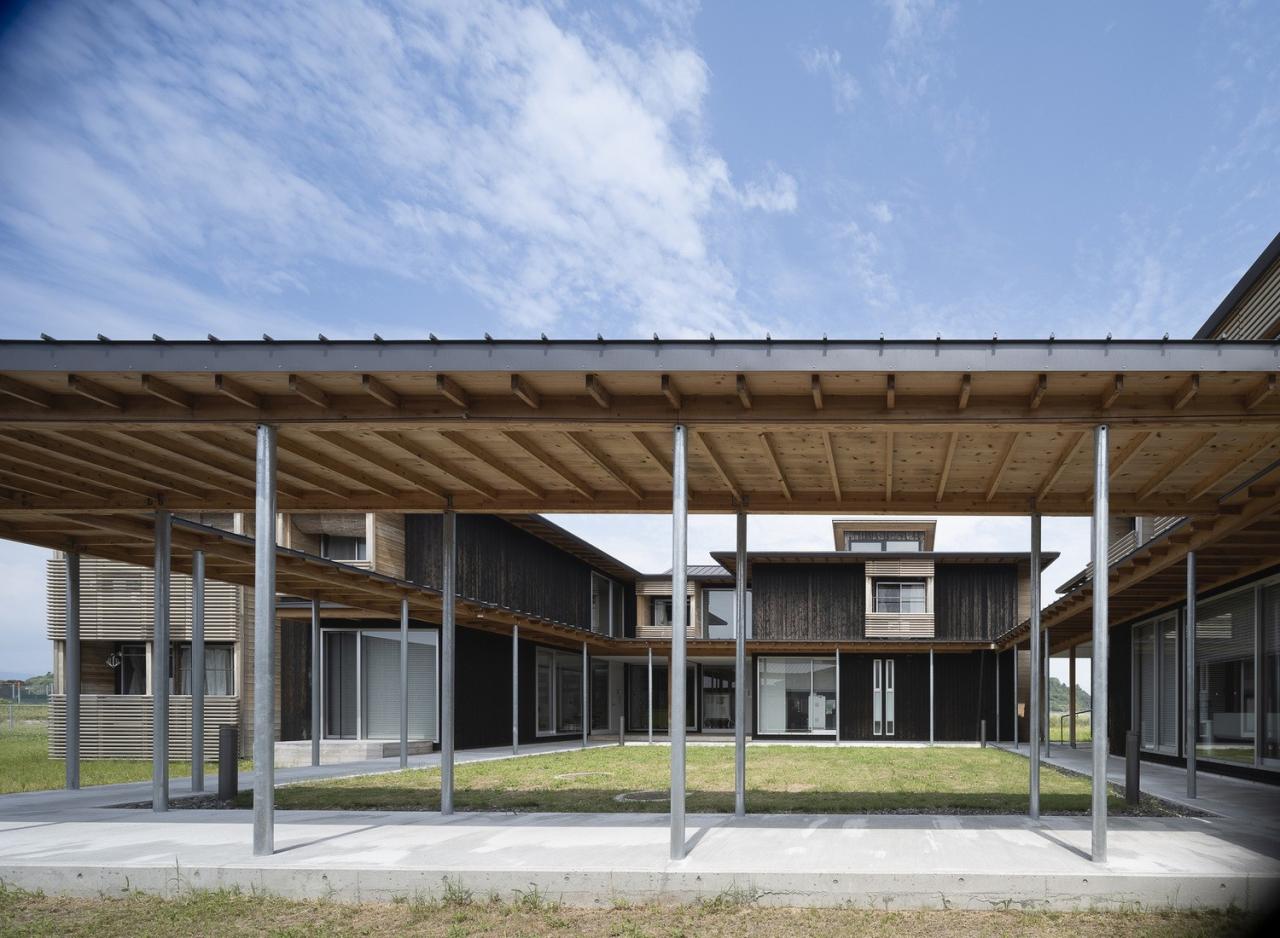 BIM建筑|组团式校园，广岛叡智学院 / CAn