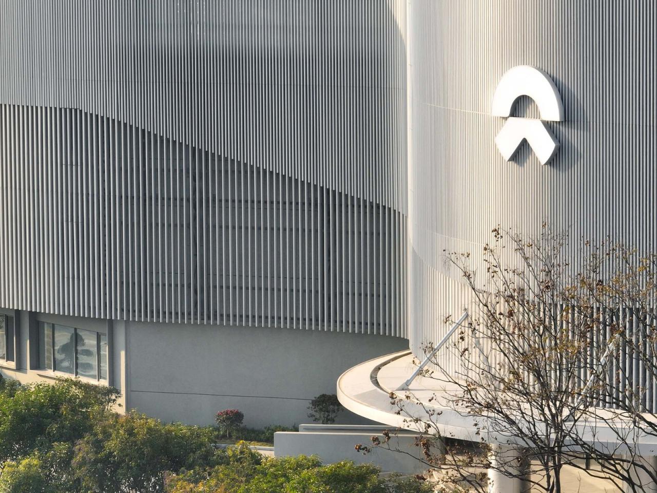 BIM建筑|蔚来交付中心 / Kokaistudios