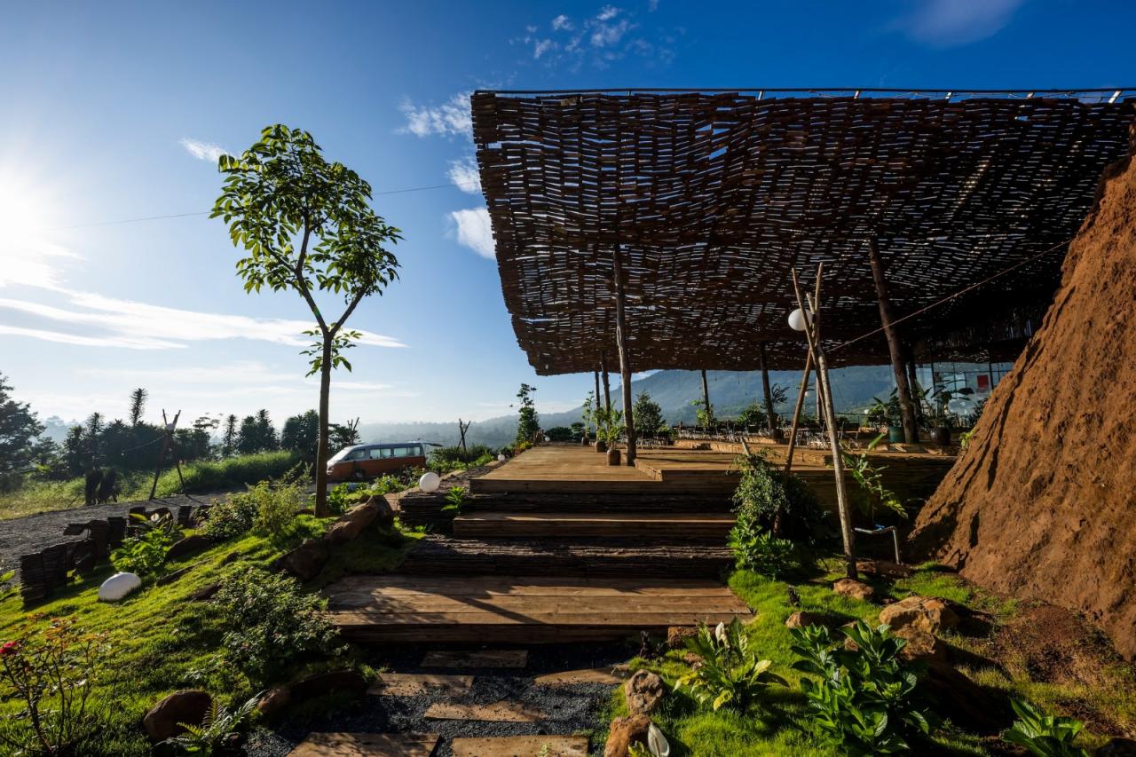 BIM建筑|隐隐看向天空，阮氏咖啡 / The Bloom