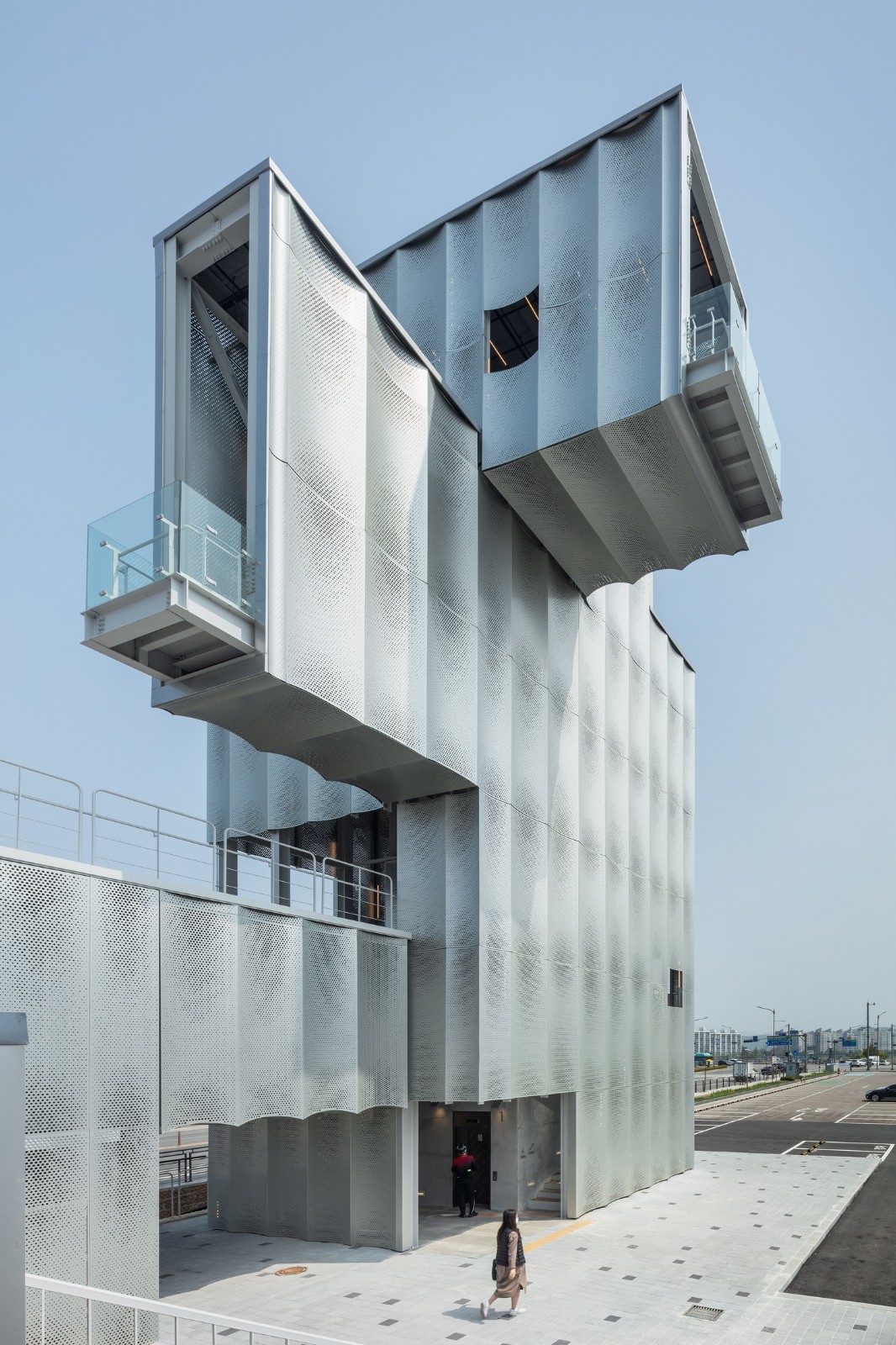 BIM建筑|穿孔板高阶用法，千高原观景台 / Emer-sys