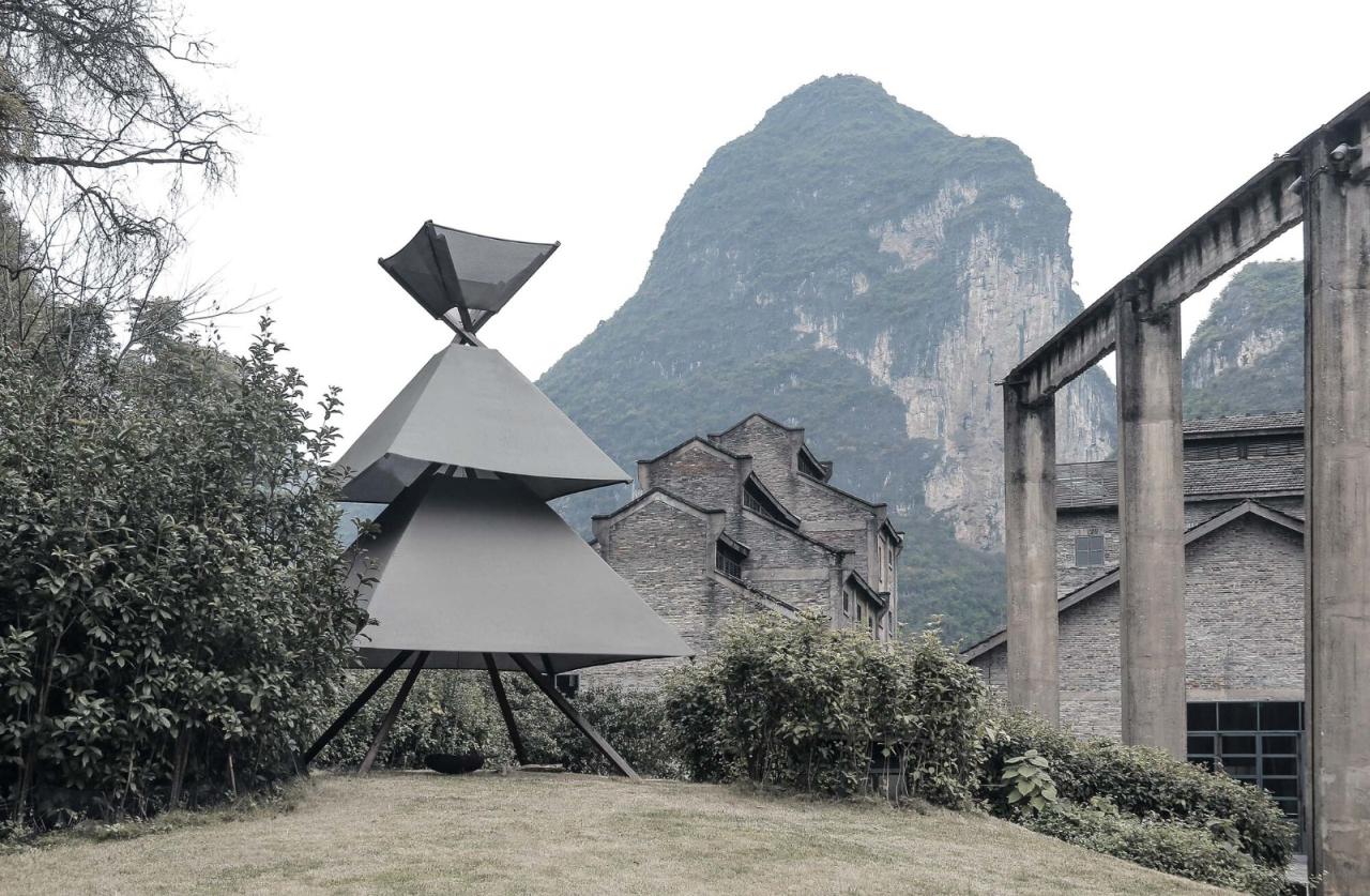 BIM建筑|入木火塘 / 郭廖辉工作室