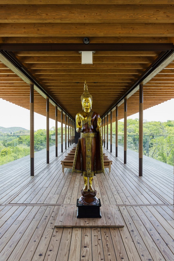 BIM建筑|坂茂在日本海岛设计木制冥想平台