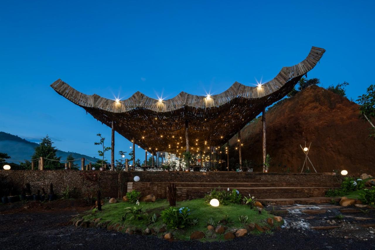 BIM建筑|隐隐看向天空，阮氏咖啡 / The Bloom