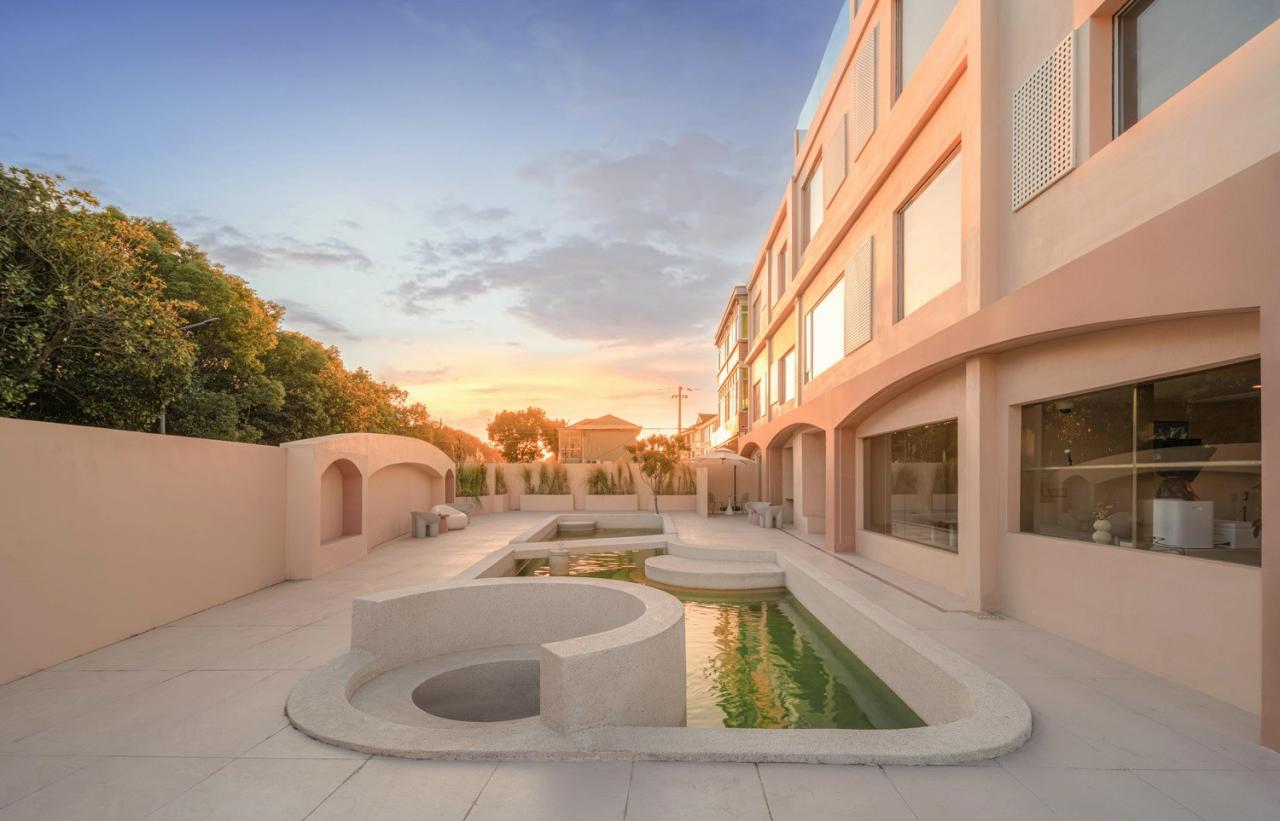 BIM建筑|栖梦·花溪民宿 / 平介设计+则问设计