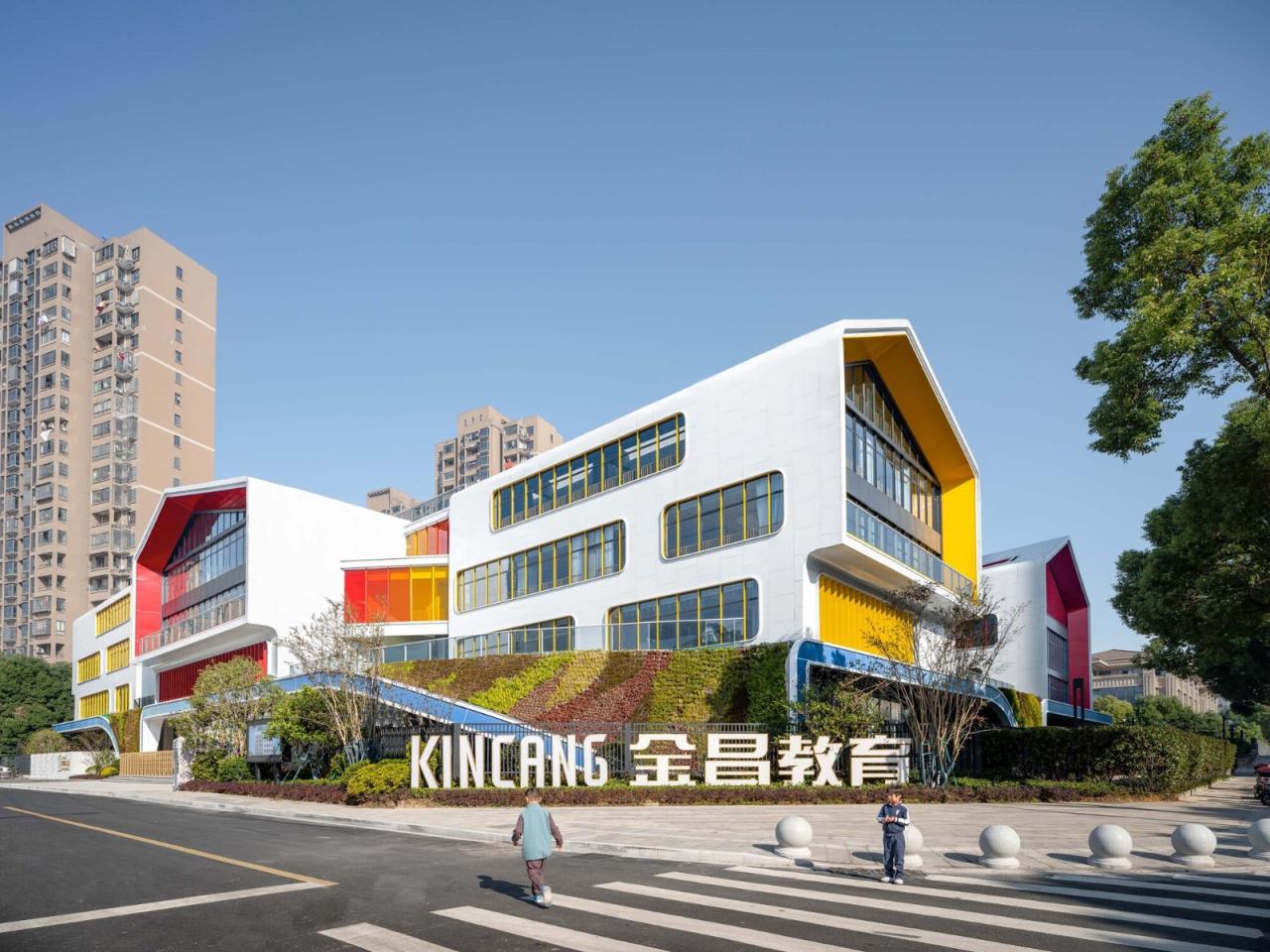 BIM建筑|金昌蒙德斐尔.幼儿园 / 零壹城市建筑事务所