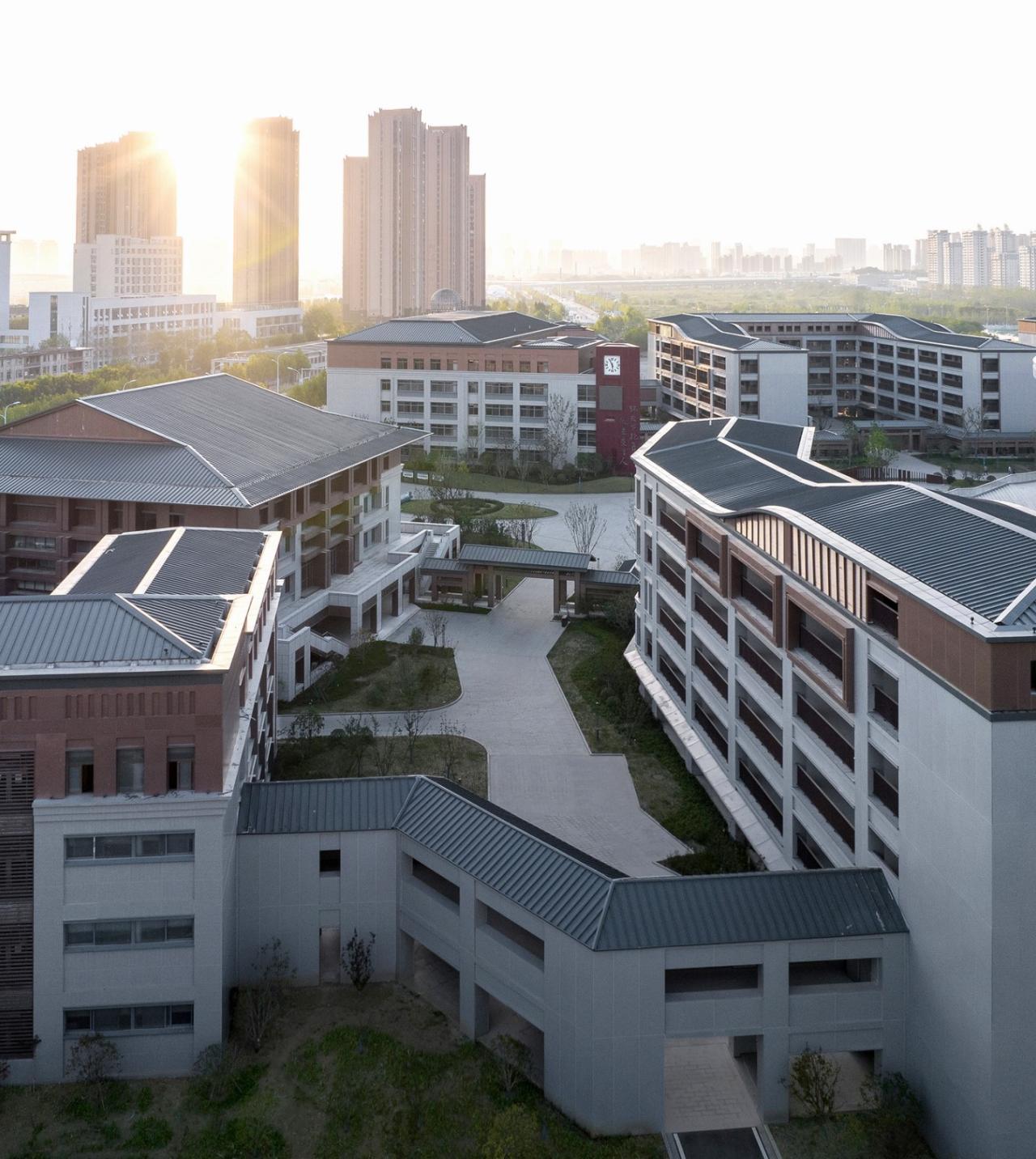 BIM建筑|百廿相遇星辰瑶海——合肥一中东校区 / 浙江大学建筑设计研究院
