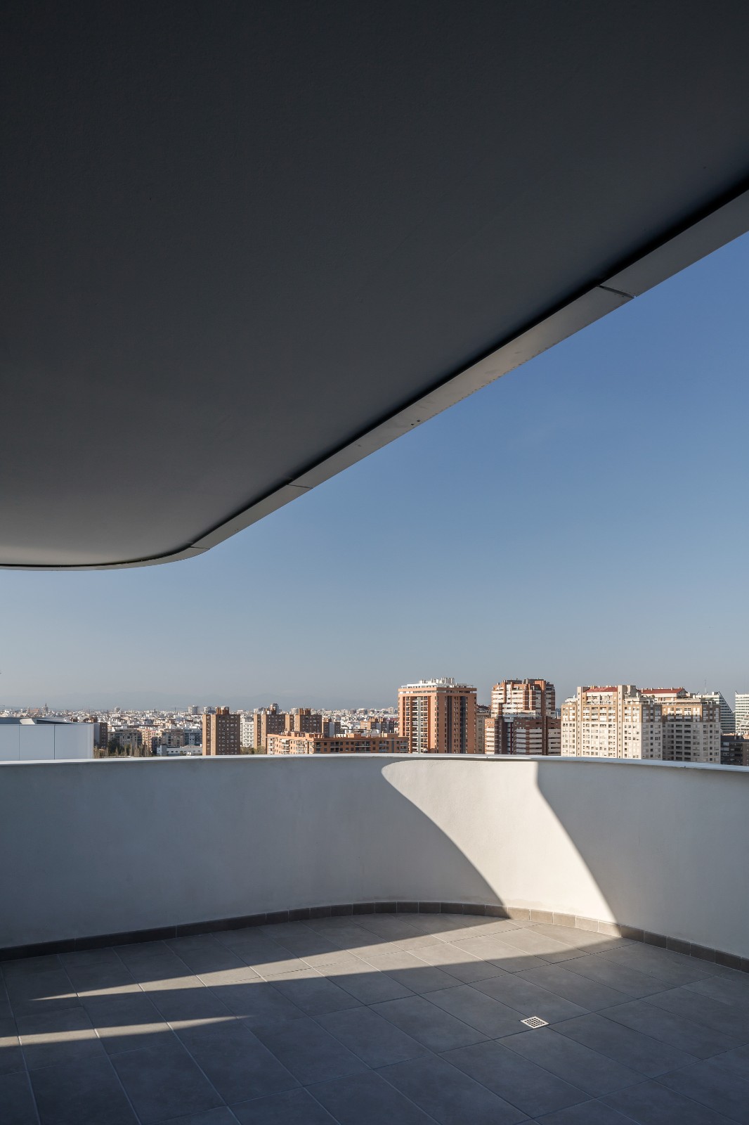 BIM建筑|萨勒之家住宅大楼 / NAC Arquitectos