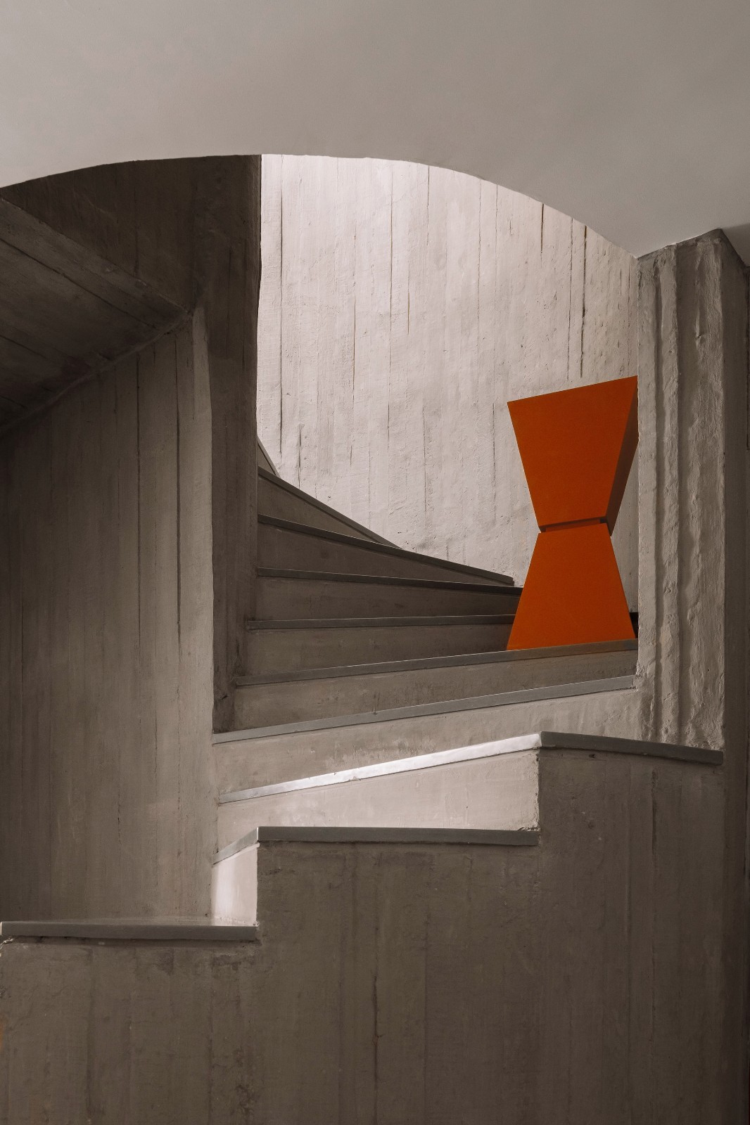 BIM建筑|围合之家 / Design Ni Dukaan