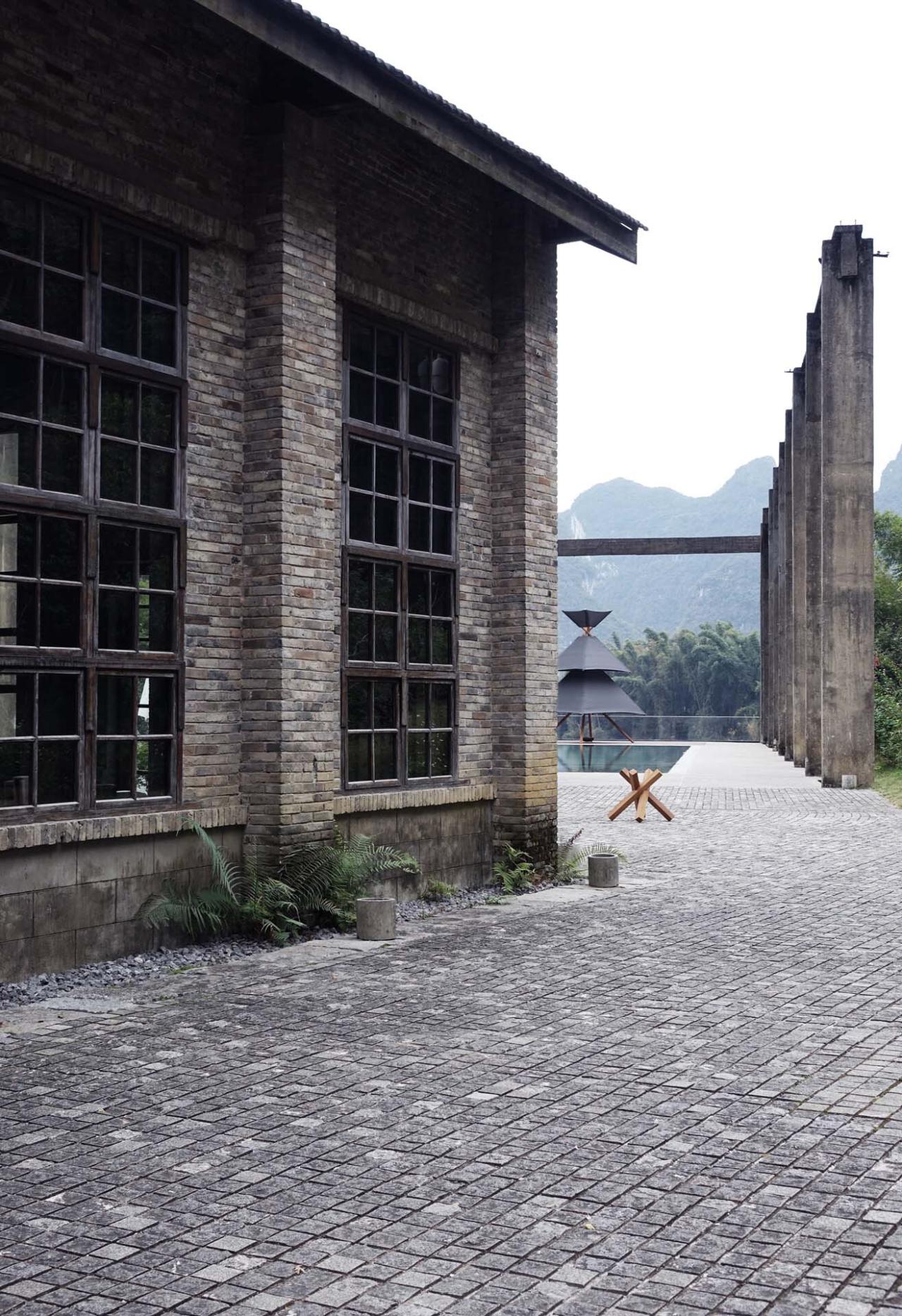 BIM建筑|入木火塘 / 郭廖辉工作室