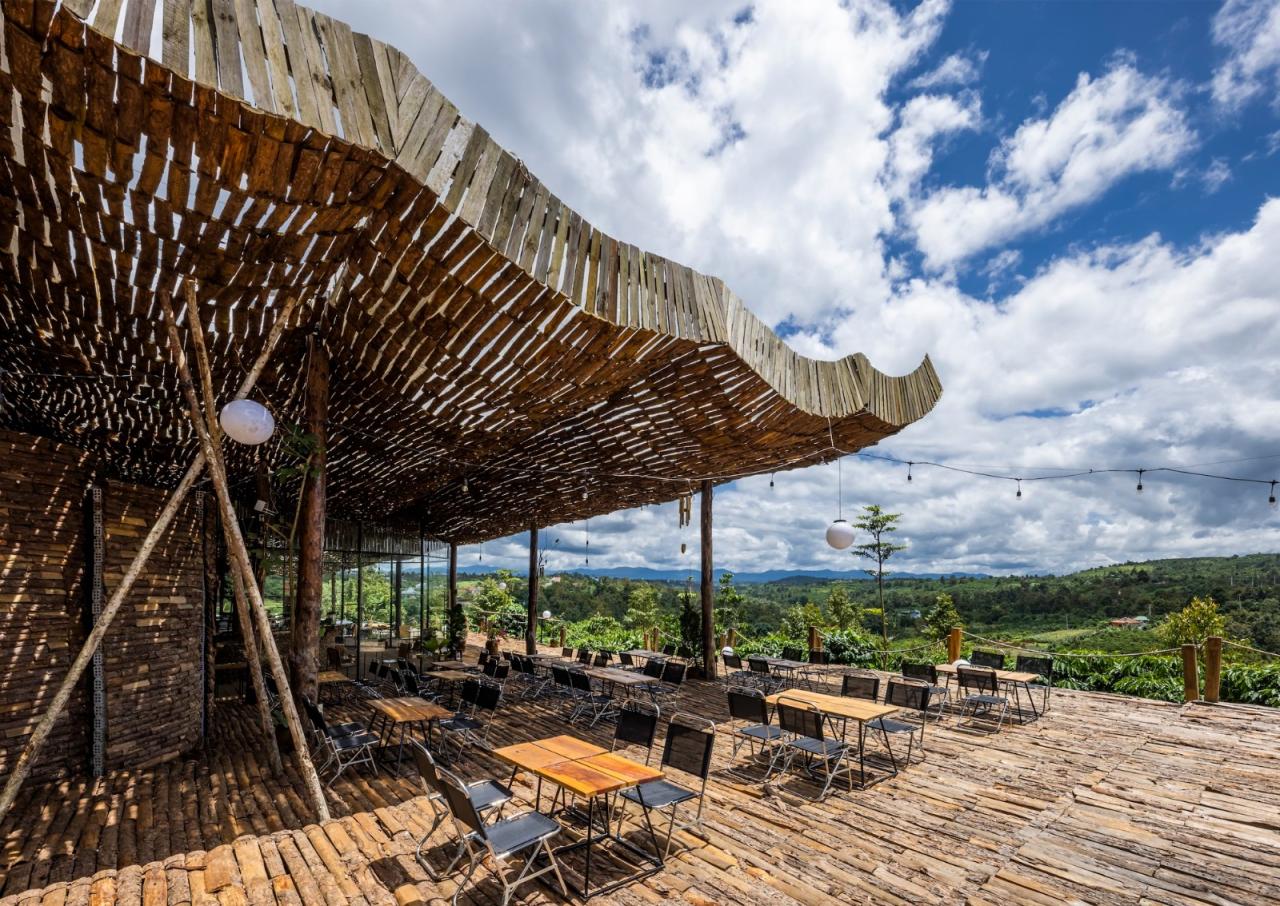 BIM建筑|隐隐看向天空，阮氏咖啡 / The Bloom