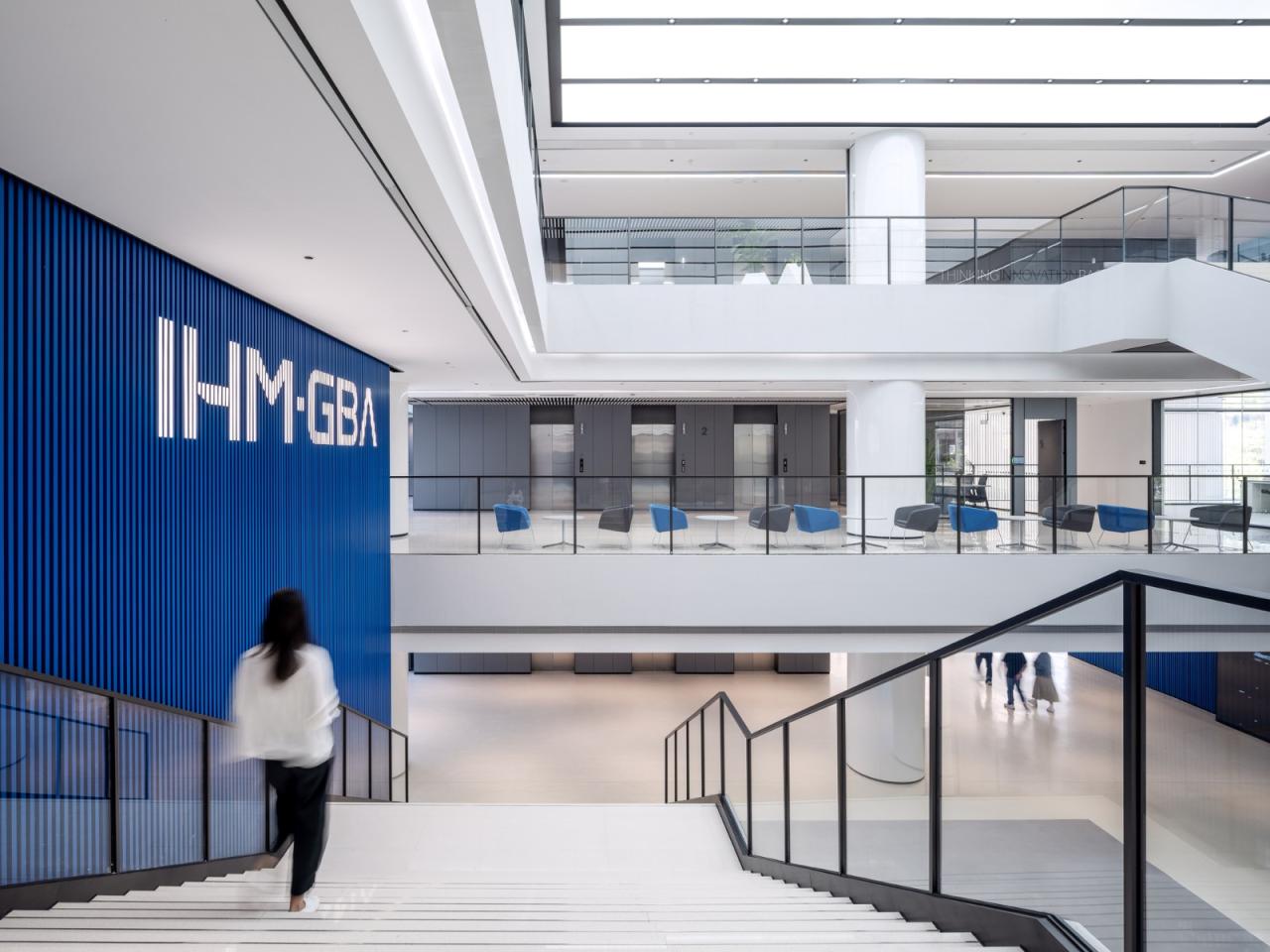 BIM建筑|粤港澳大湾区高性能医疗器械创新中心 / 海茵建筑