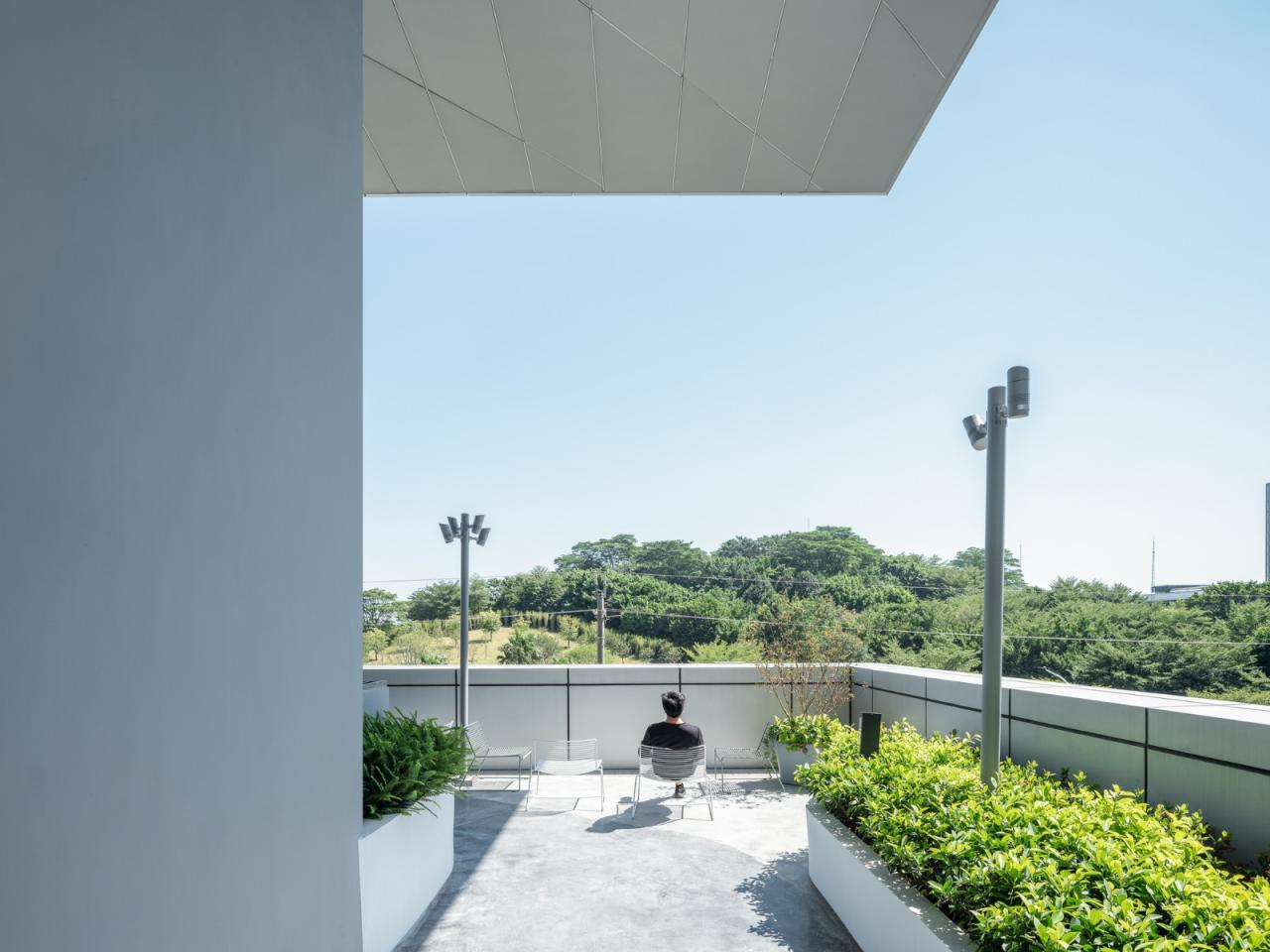 BIM建筑|粤港澳大湾区高性能医疗器械创新中心 / 海茵建筑