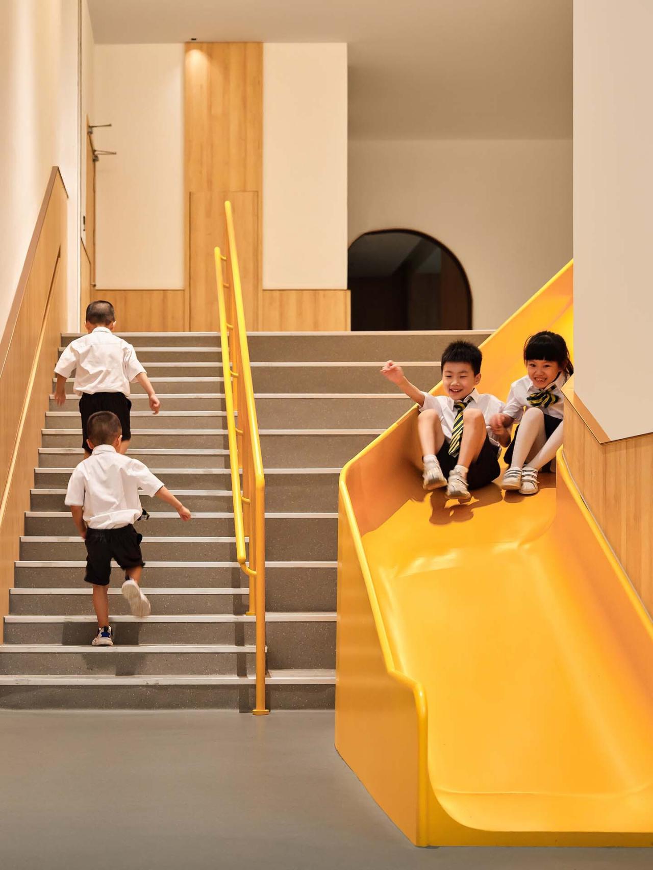 BIM建筑|金昌蒙德斐尔.幼儿园 / 零壹城市建筑事务所