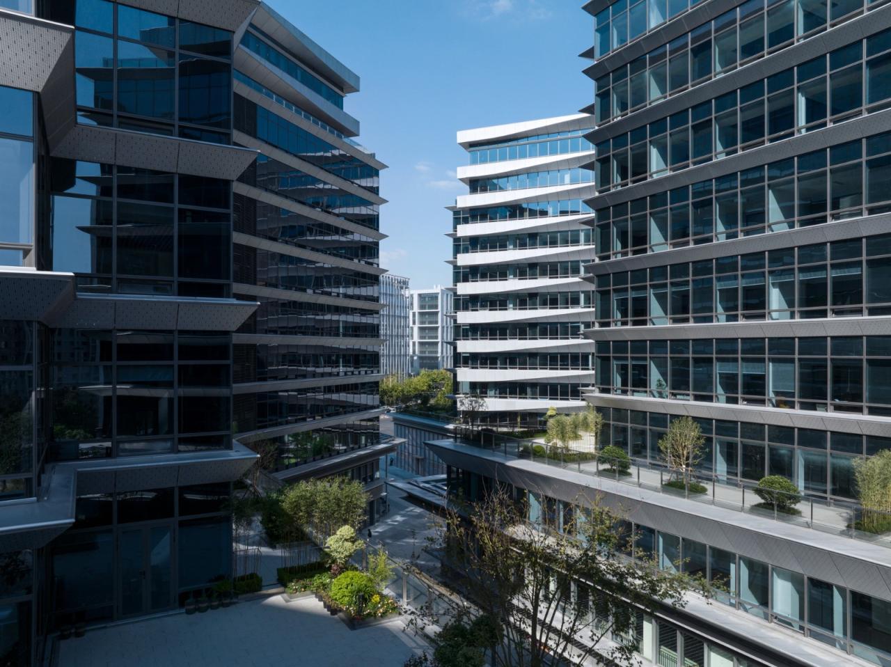 BIM建筑|顺势而为的扭转：杭州东站花园国际 / goa大象设计