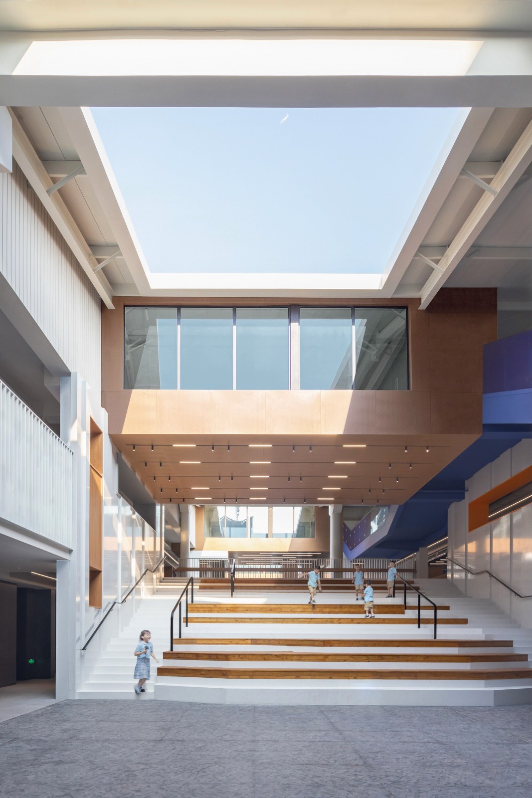 BIM建筑|“山水校园”：深圳市南山区丽林维育学校 / AG汇创