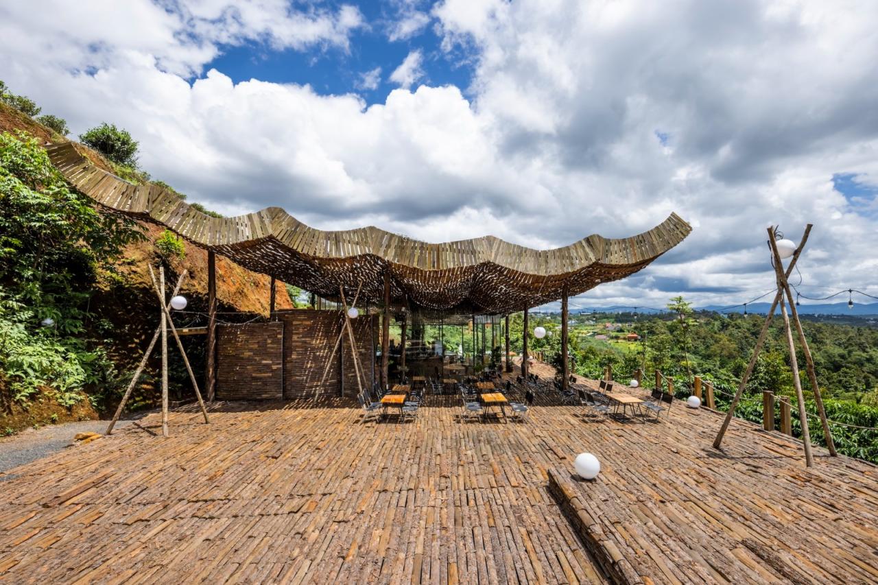 BIM建筑|隐隐看向天空，阮氏咖啡 / The Bloom