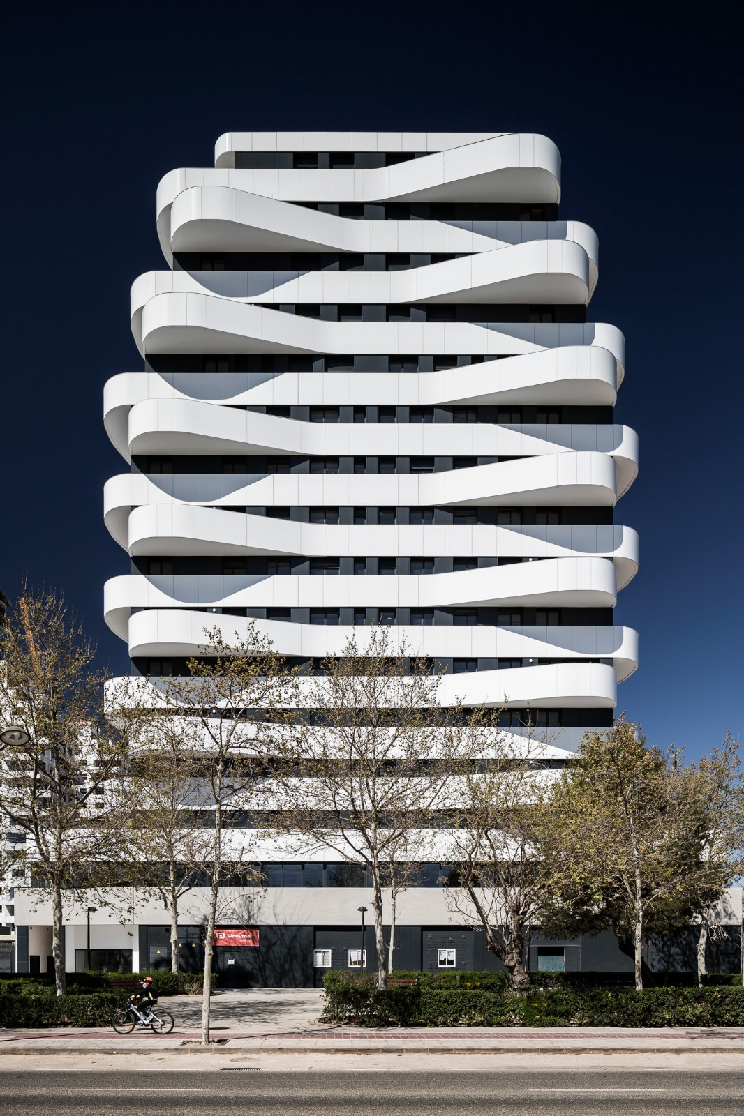 BIM建筑|萨勒之家住宅大楼 / NAC Arquitectos