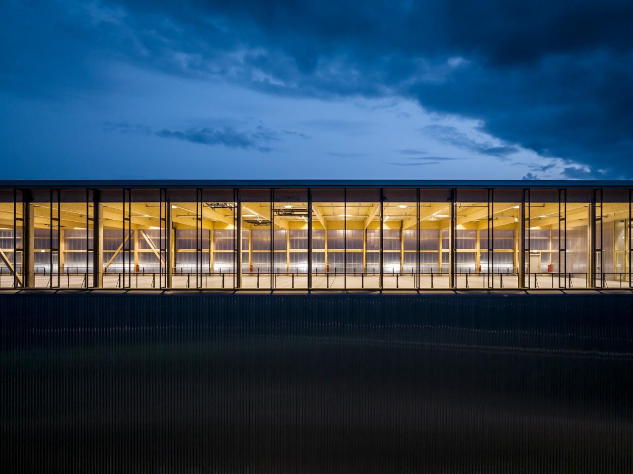 BIM建筑|空中健身，通快集团运动中心 / Barkow Leibinger