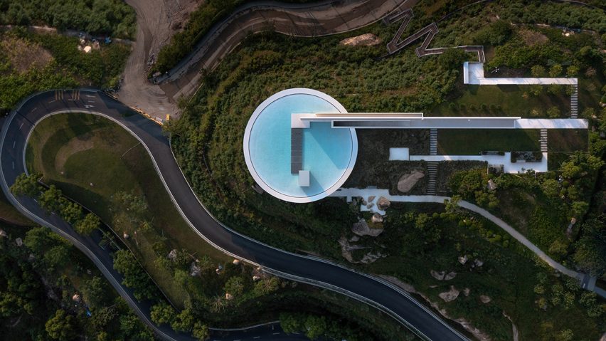 BIM建筑|三文工作室设计悬崖顶图书馆