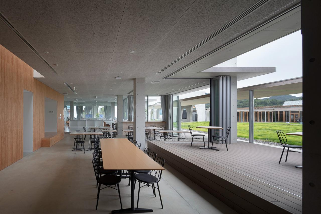 BIM建筑|组团式校园，广岛叡智学院 / CAn