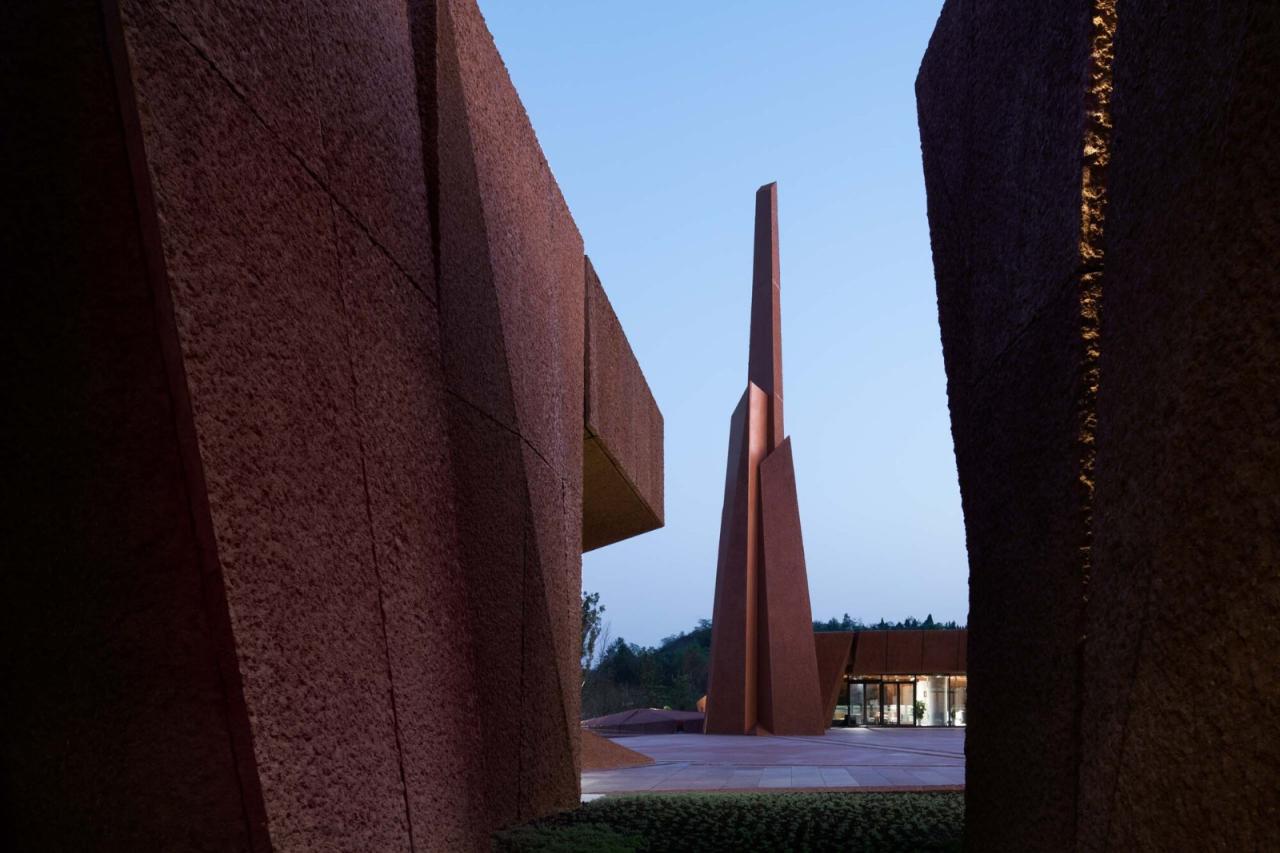 BIM建筑|江姐故里红色教育基地 / 四川省建筑设计研究院