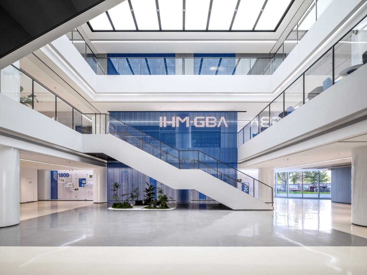 BIM建筑|粤港澳大湾区高性能医疗器械创新中心 / 海茵建筑