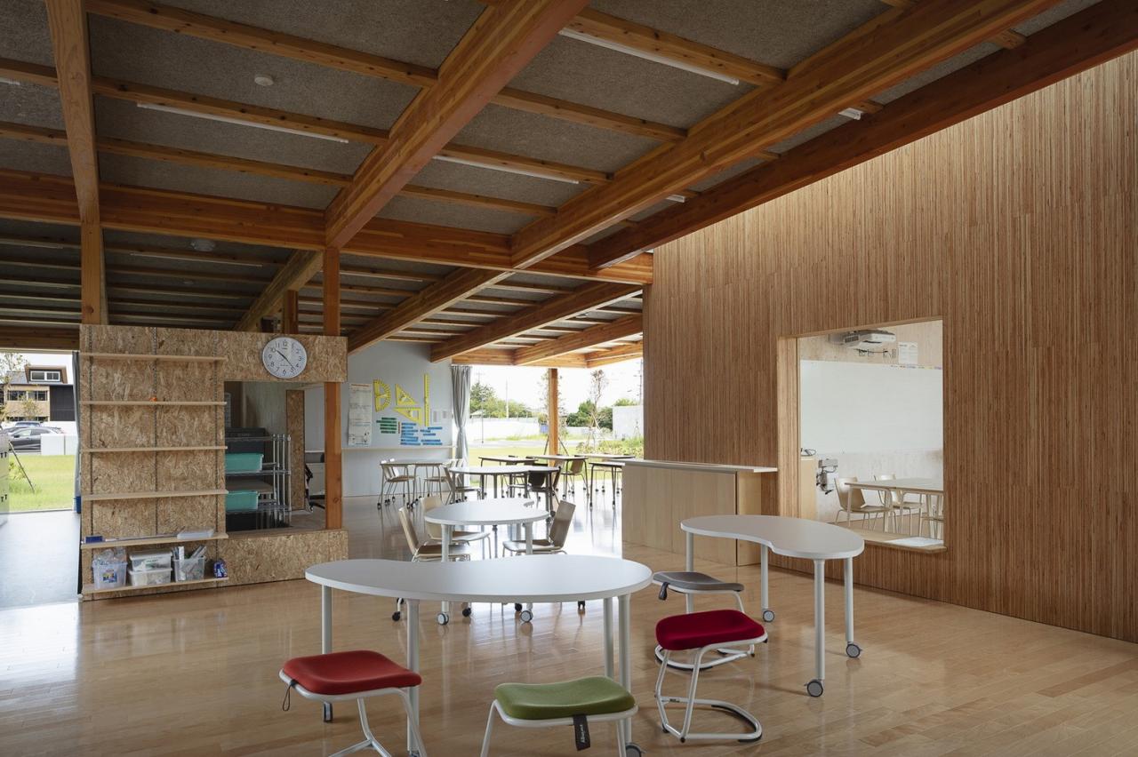 BIM建筑|组团式校园，广岛叡智学院 / CAn