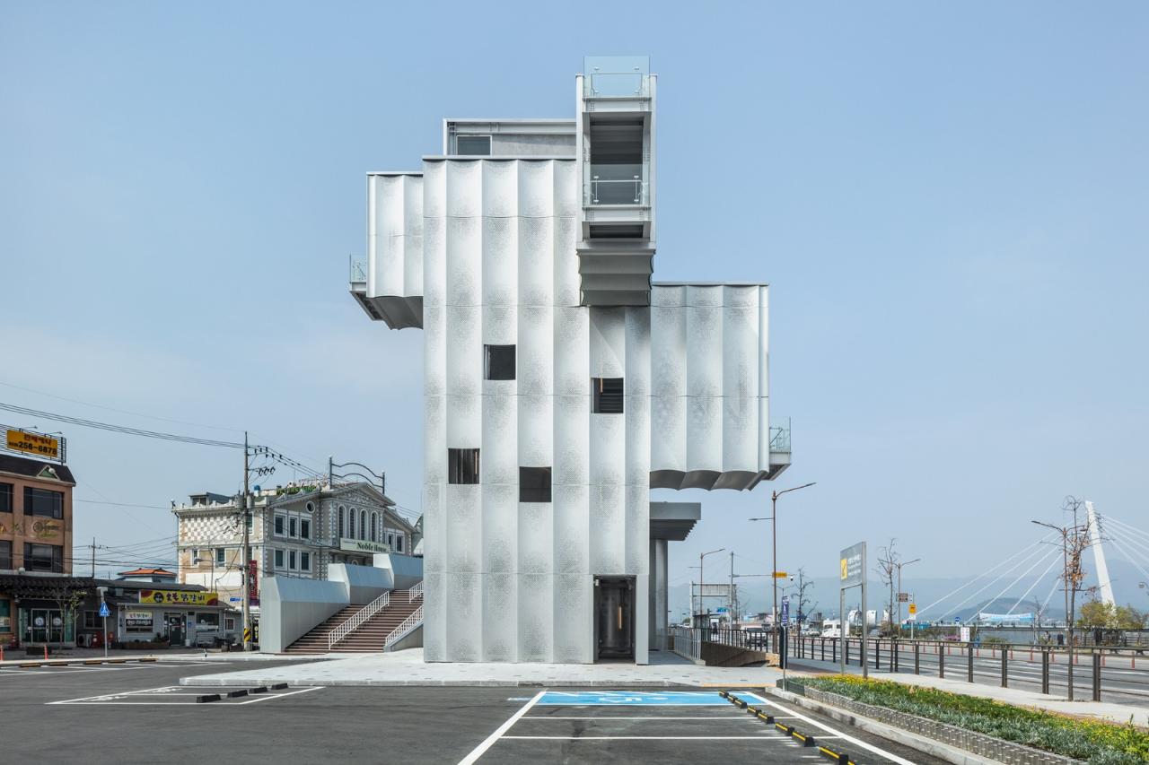 BIM建筑|穿孔板高阶用法，千高原观景台 / Emer-sys