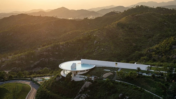 BIM建筑|三文工作室设计悬崖顶图书馆