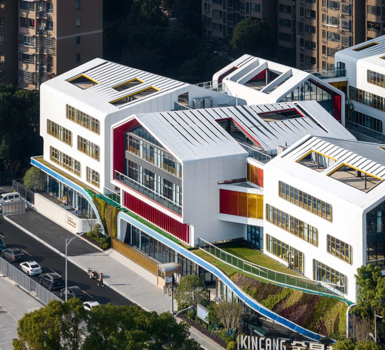 BIM建筑|金昌蒙德斐尔.幼儿园 / 零壹城市建筑事务所