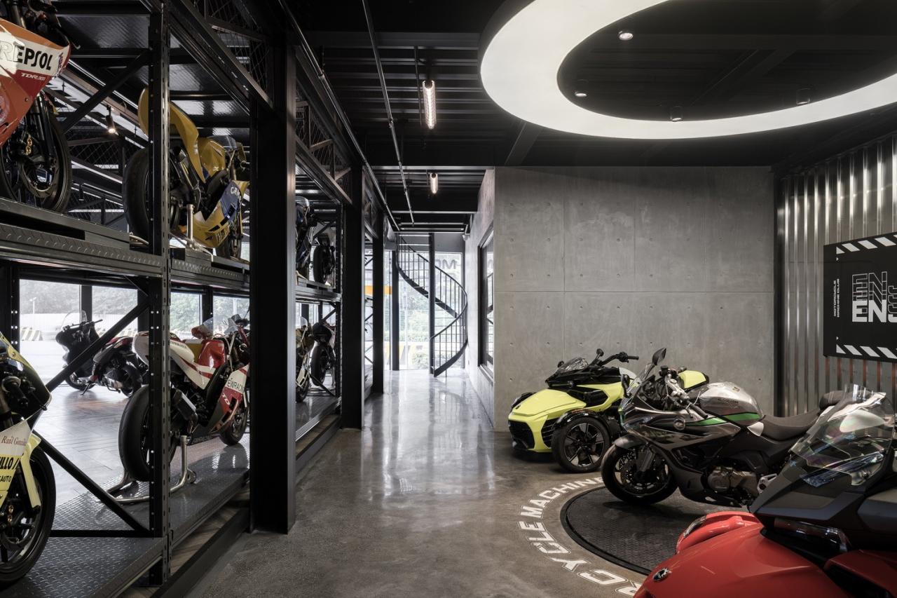 BIM建筑|机器与隐喻的诗学：顺德EW机车展厅 / SN-A超然建筑