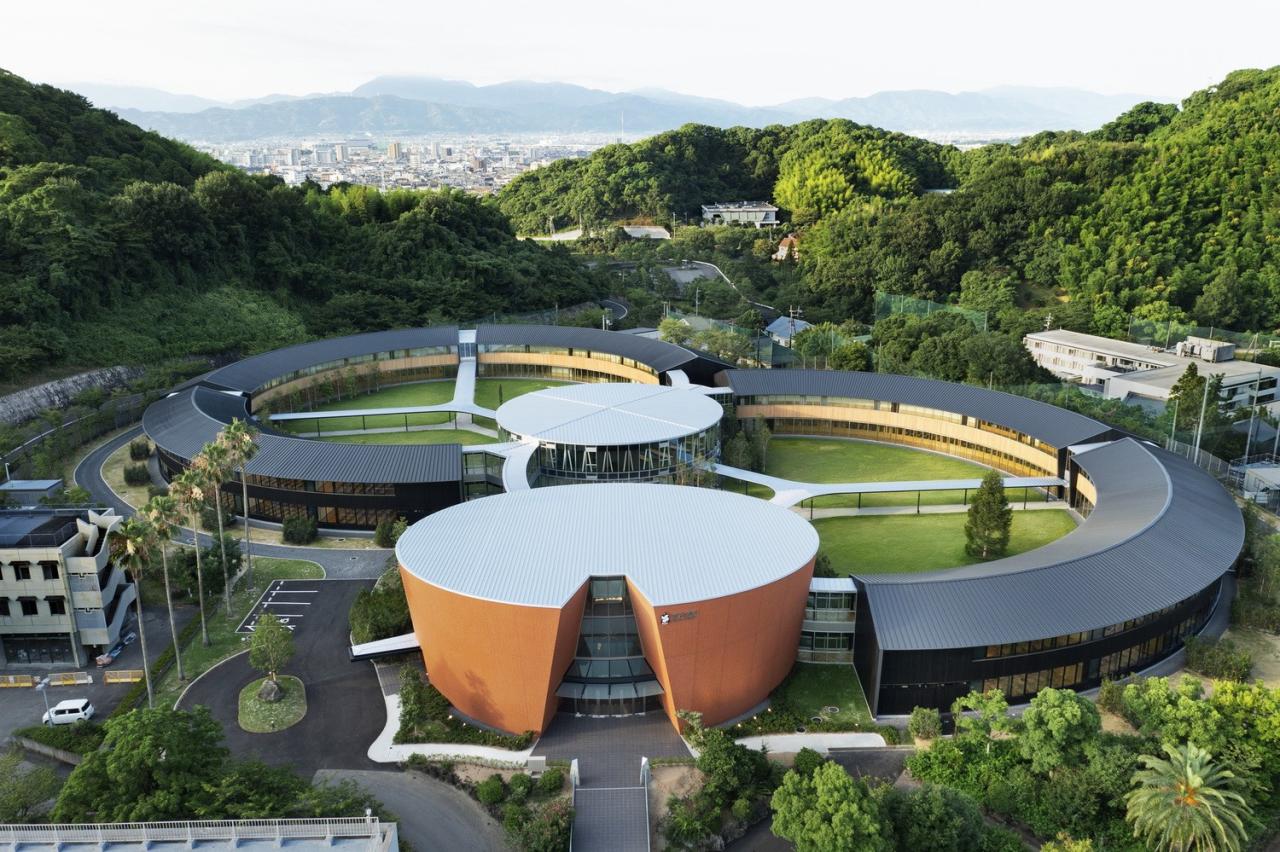 BIM建筑|爱光学园 / 大成建设