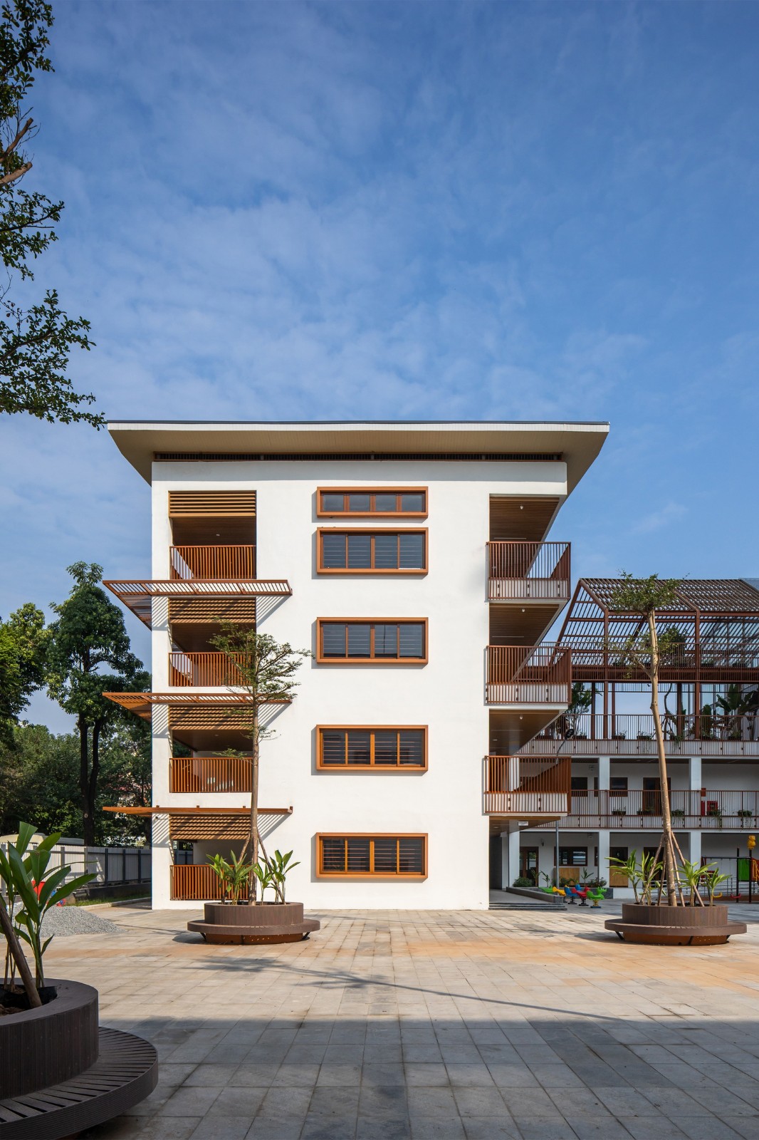 BIM建筑|Dich Vong Hau 幼儿园 / Sunjin Vietnam Joinventure Company