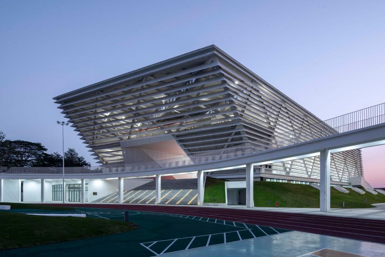 BIM建筑|南海桂城金桂高中 / 竖梁社