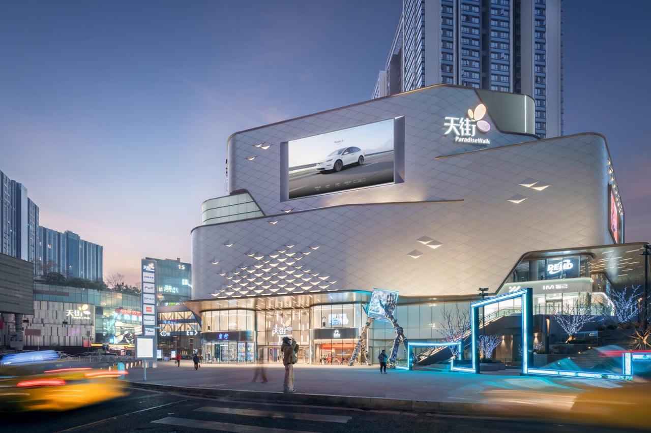 BIM建筑|十年筑造，一座天街一座城：重庆龙湖时代天街E馆 / 成执设计